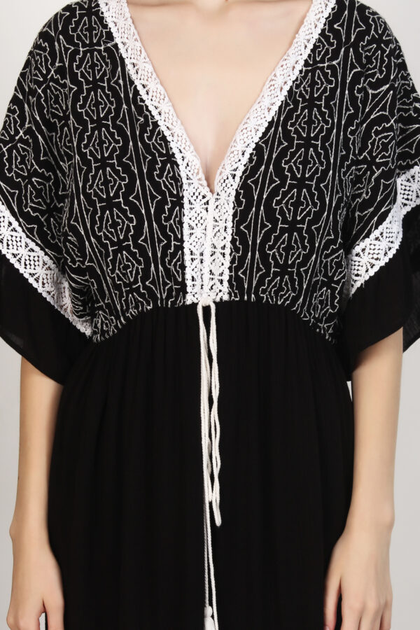 Black & White Printed Dress4