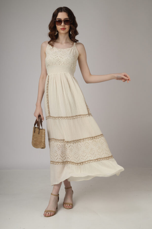 Cut-out embroidered Long Dress1