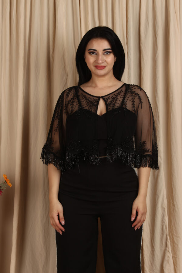 Minimal Embroidered Round Cape With Fringes2